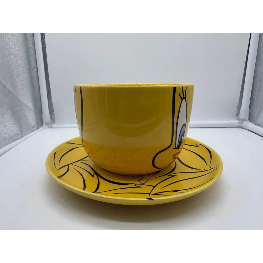 Vintage Warner Bros Tweety Bird Large Coffee Mug Saucer Set Looney Tunes